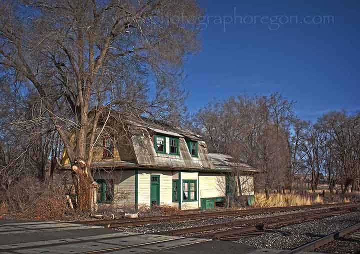 Gateway Oregon train station